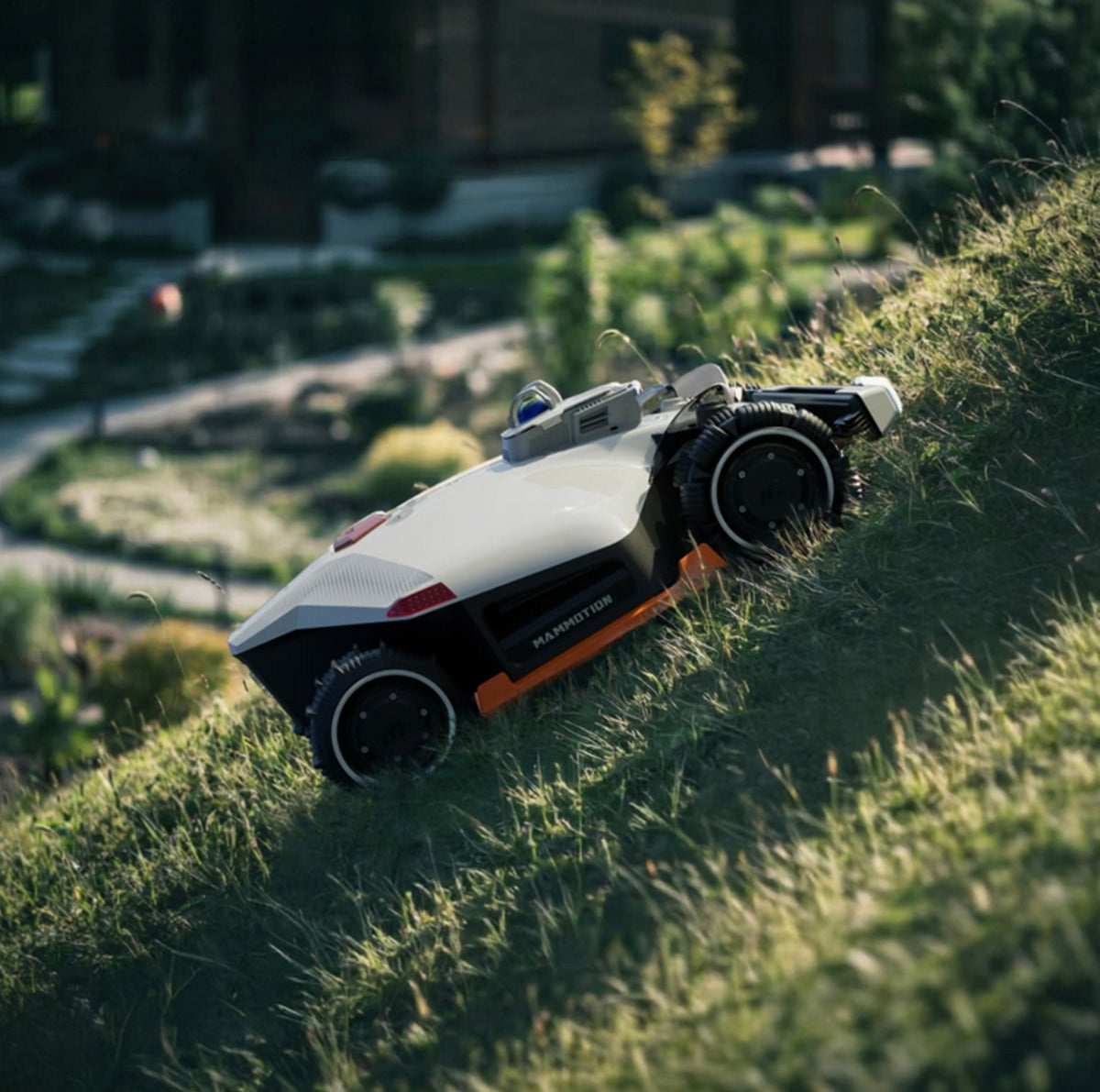 Mammotion Luba 3 3000X AWD LiDAR robottiruohonleikkuri